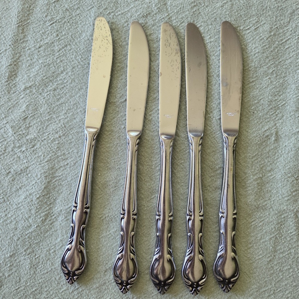 Hampton Court Stainless Japan Flatware Dinner Butter Knives Lot of 5